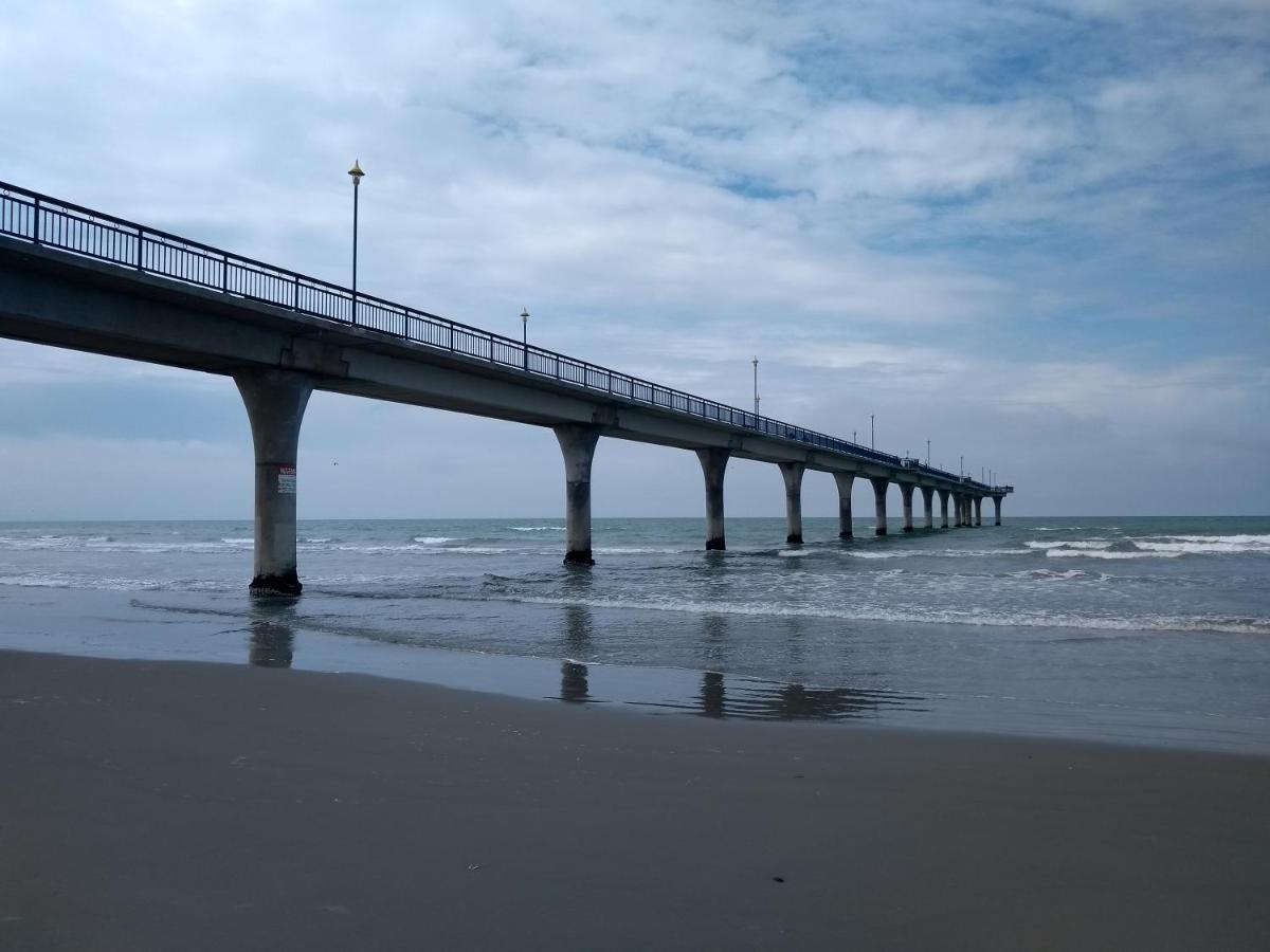 South Brighton Holiday Park Крайстчёрч Экстерьер фото